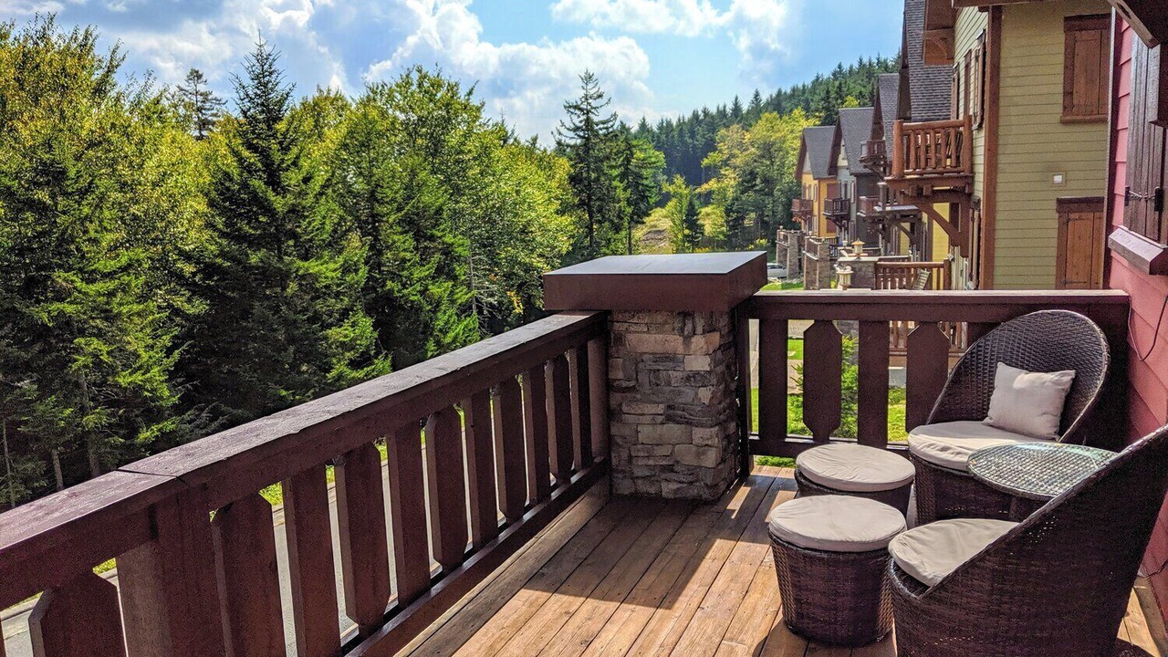 Photo of Patio Balcony in Snowshoe
