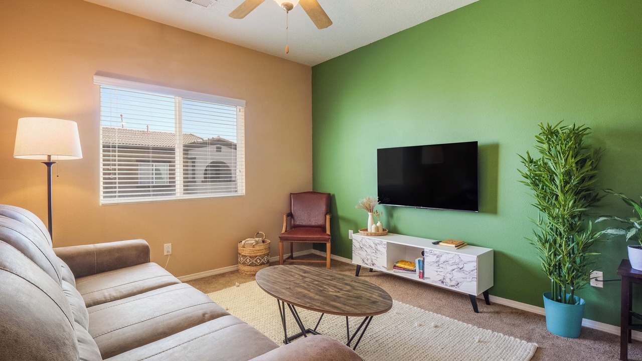 Photo of Livingroom in Paradise Hills Civic