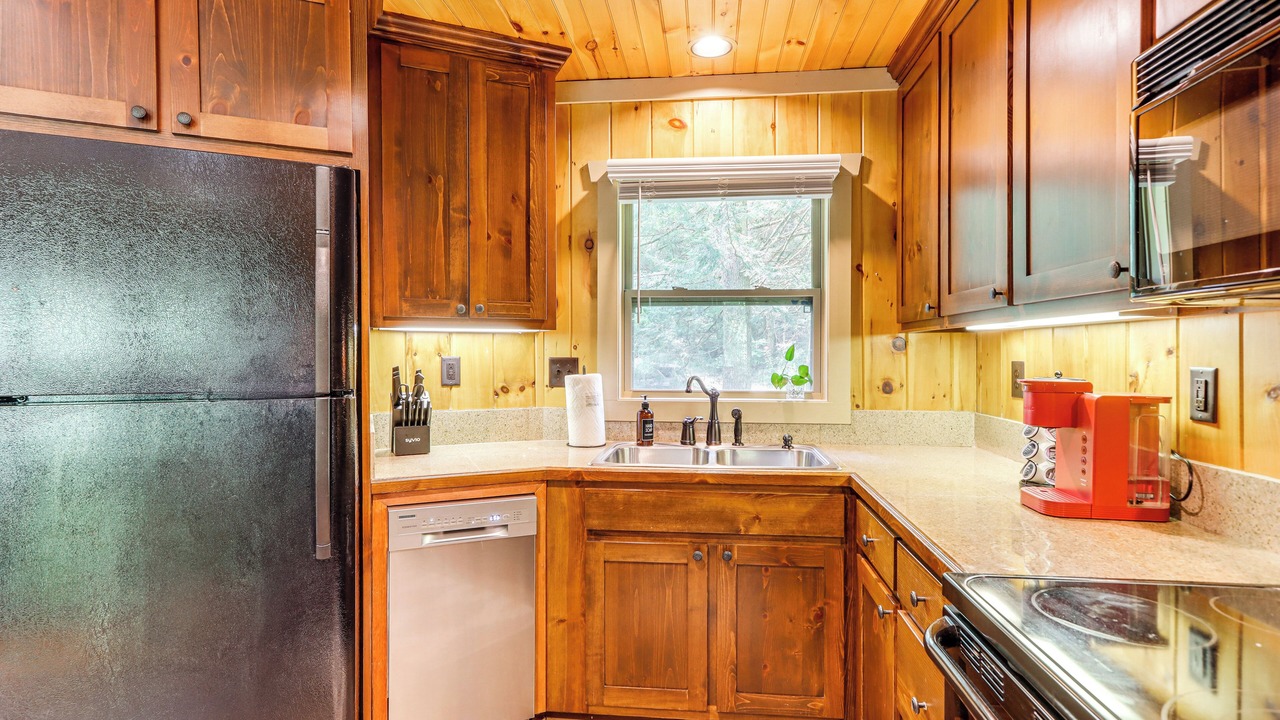 Photo of Kitchen in Walnut Mountain