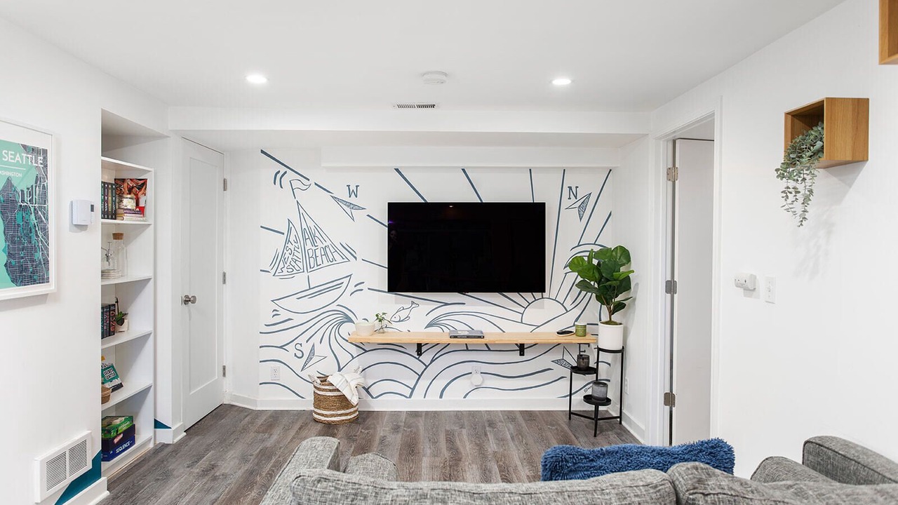 Photo of Livingroom in North Admiral