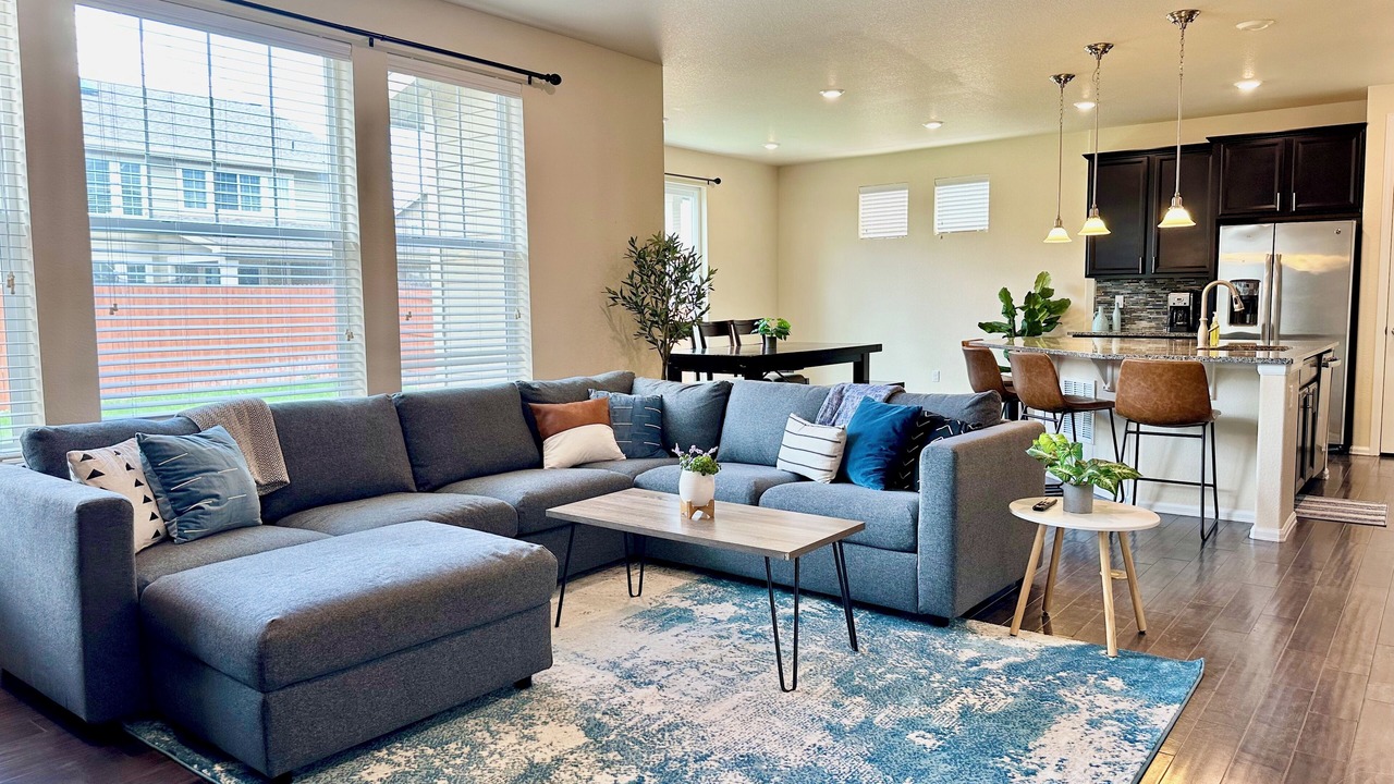 Photo of Livingroom in Parker