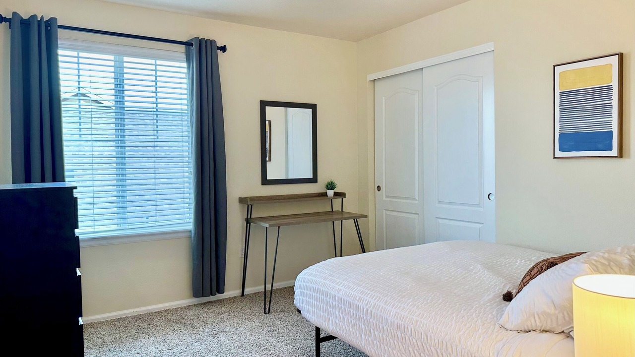 Photo of Bedroom in Parker