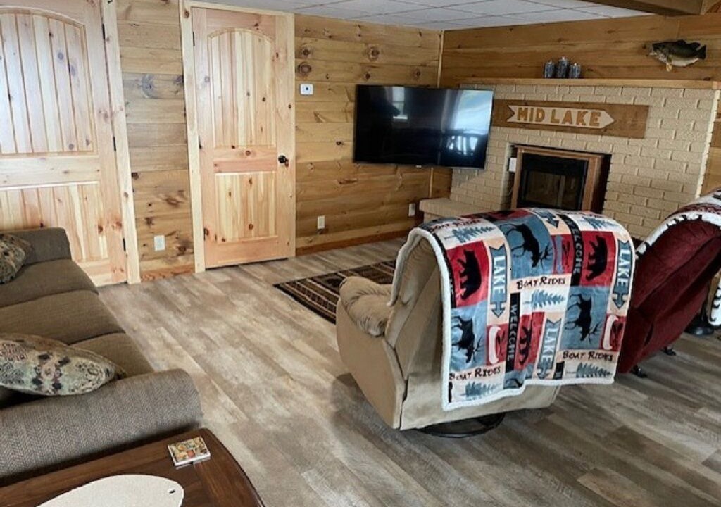 Photo of Livingroom in Arbor Vitae