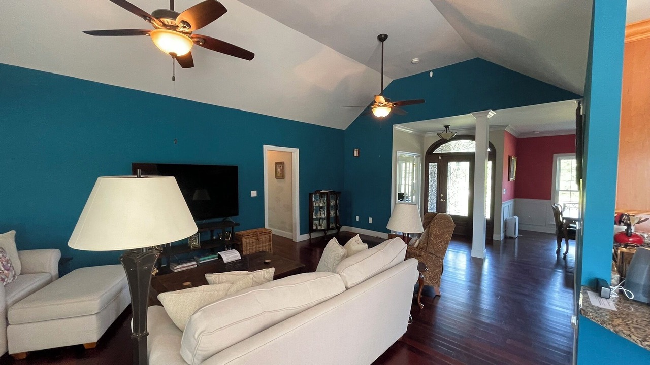 Photo of Livingroom in Readyville