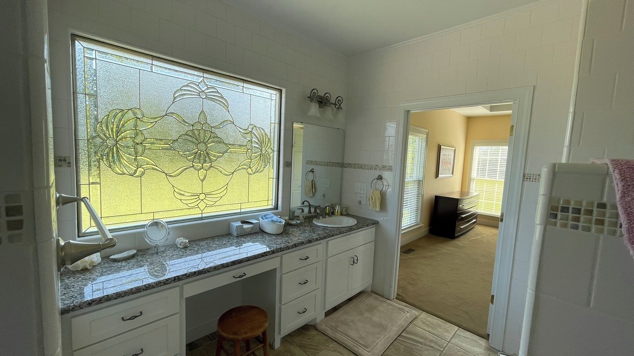 Photo of Bathroom in Readyville
