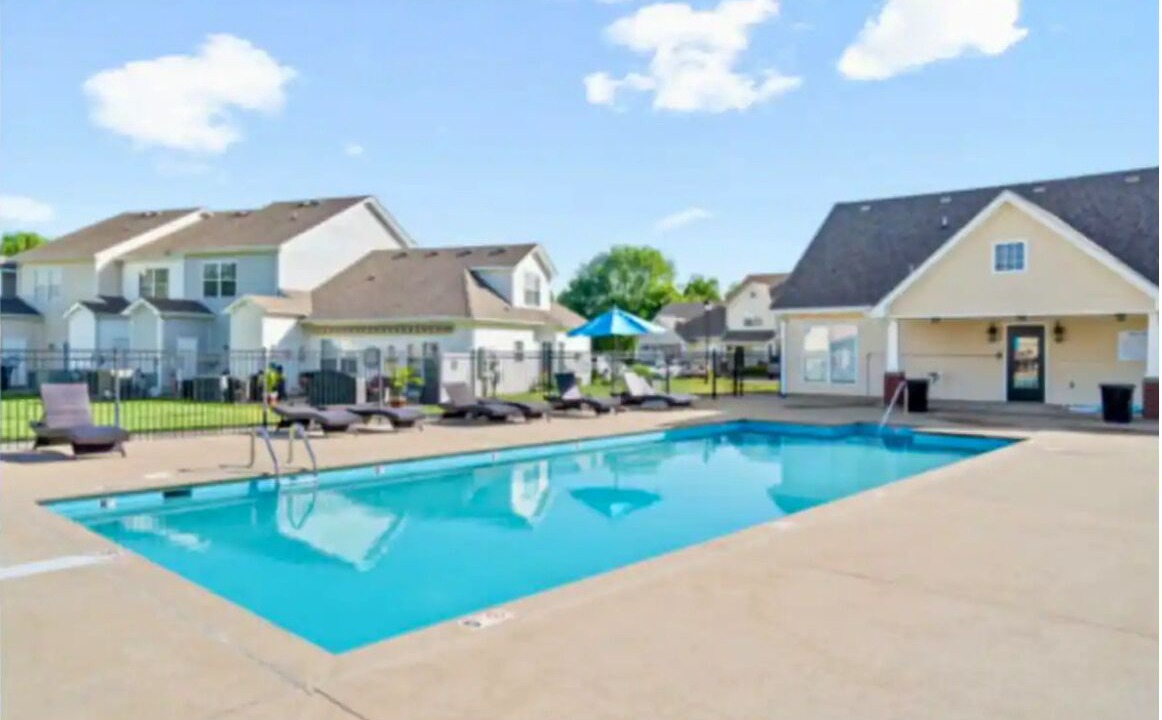 Photo of Outdoor in Clarksville