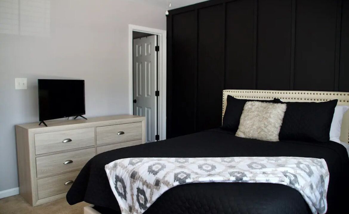 Photo of Bedroom in Clarksville