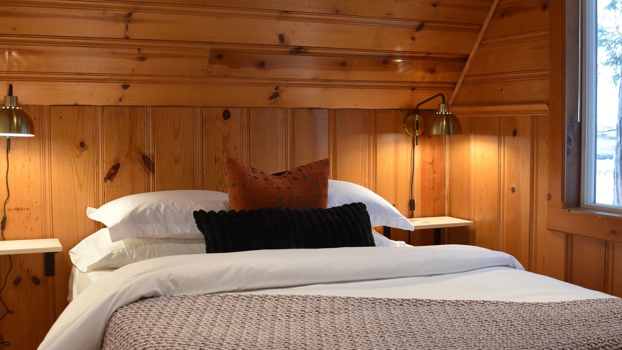 Photo of Bedroom in Arrowhead Villas