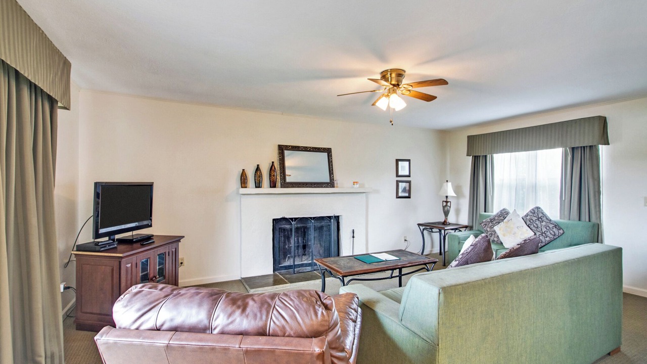 Photo of Livingroom in Lake Tansi