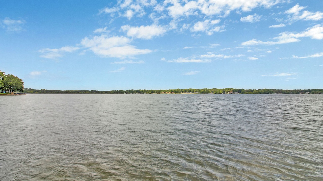 Photo of Others in Lake Tansi