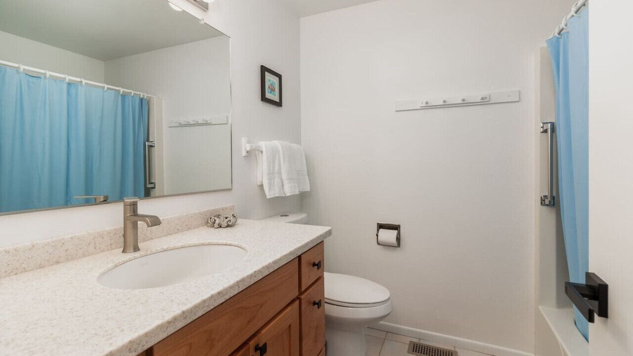 Photo of Bathroom in Tierra Del Mar