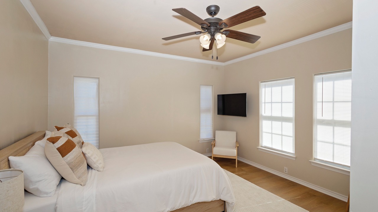 Photo of Bedroom in Del Mar