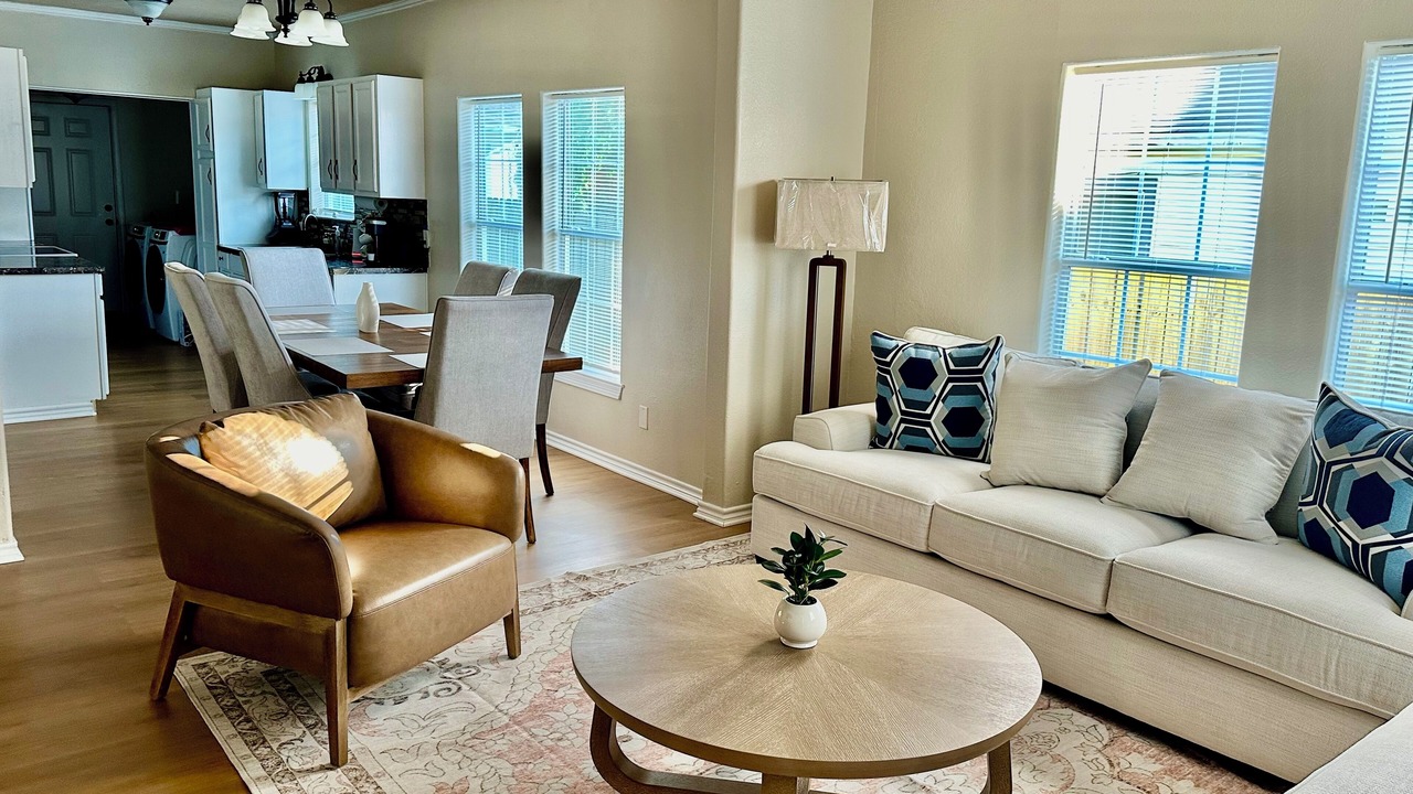 Photo of Livingroom in Del Mar