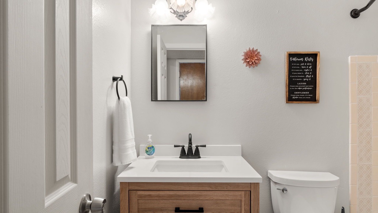 Photo of Bathroom in Pat Hurley