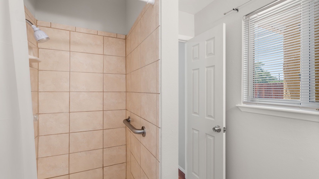 Photo of Bathroom in Pat Hurley
