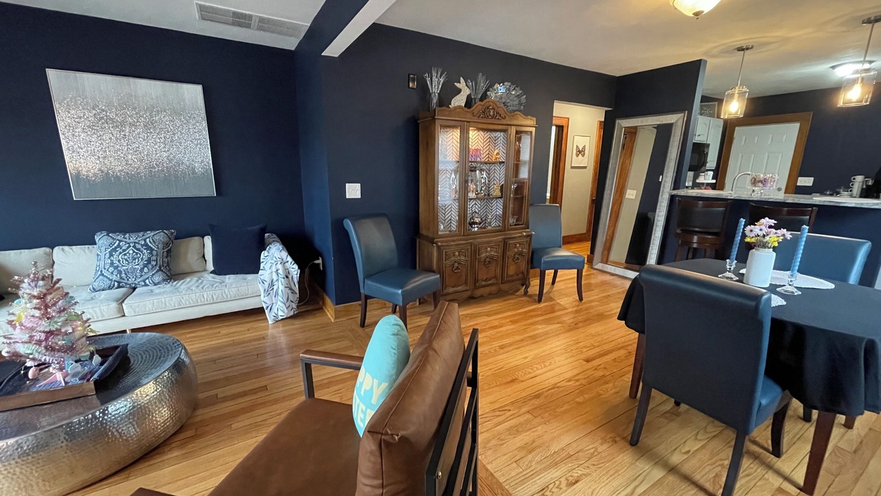Photo of Livingroom in Syracuse