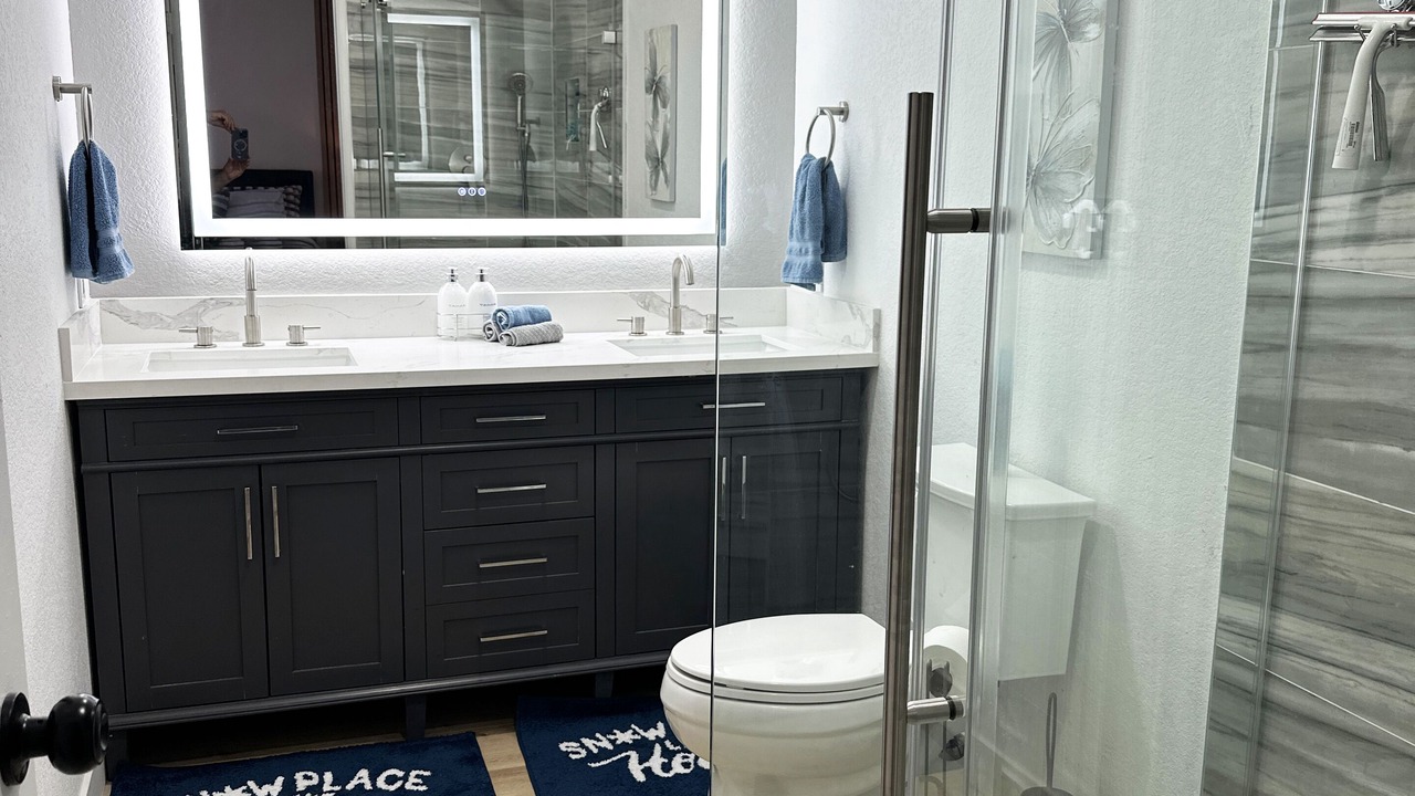 Photo of Bathroom in The Pinery