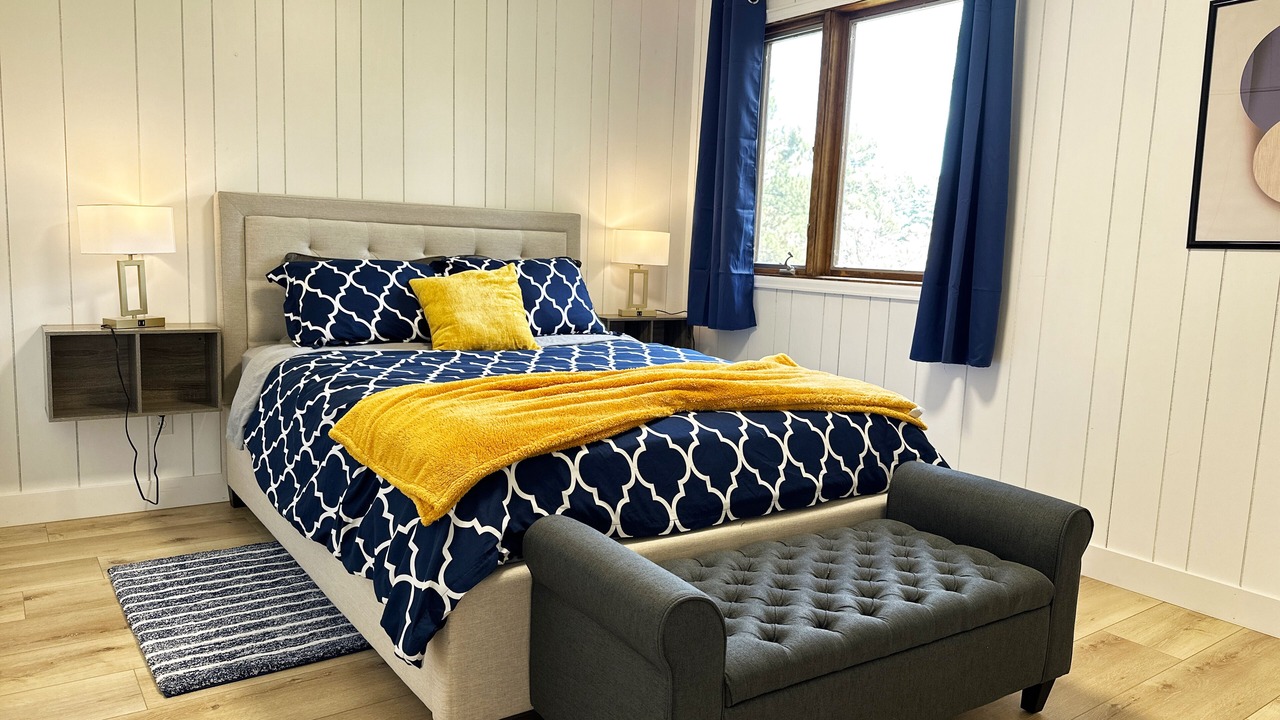 Photo of Bedroom in The Pinery
