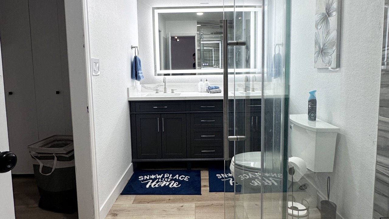 Photo of Bathroom in The Pinery