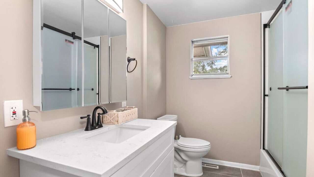 Photo of Bathroom in South Westminster
