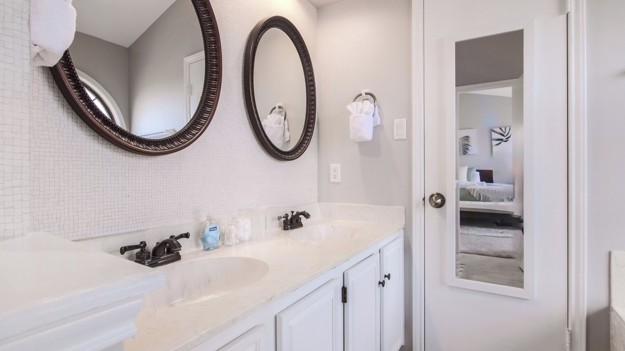 Photo of Bathroom in Brushy Creek