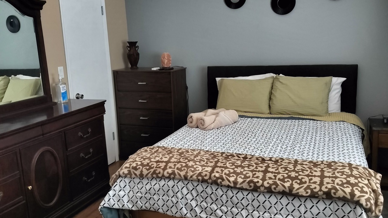 Photo of Bedroom in Biggs Field