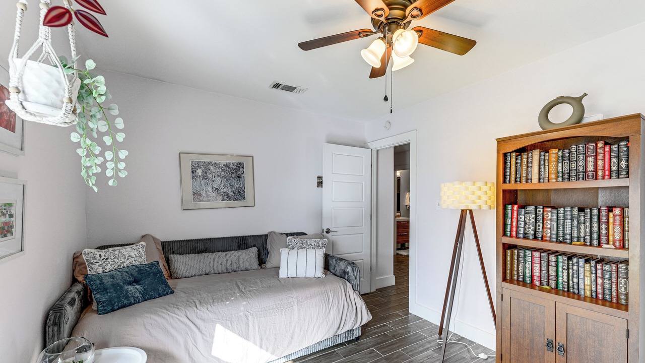 Photo of Bedroom in University Hills