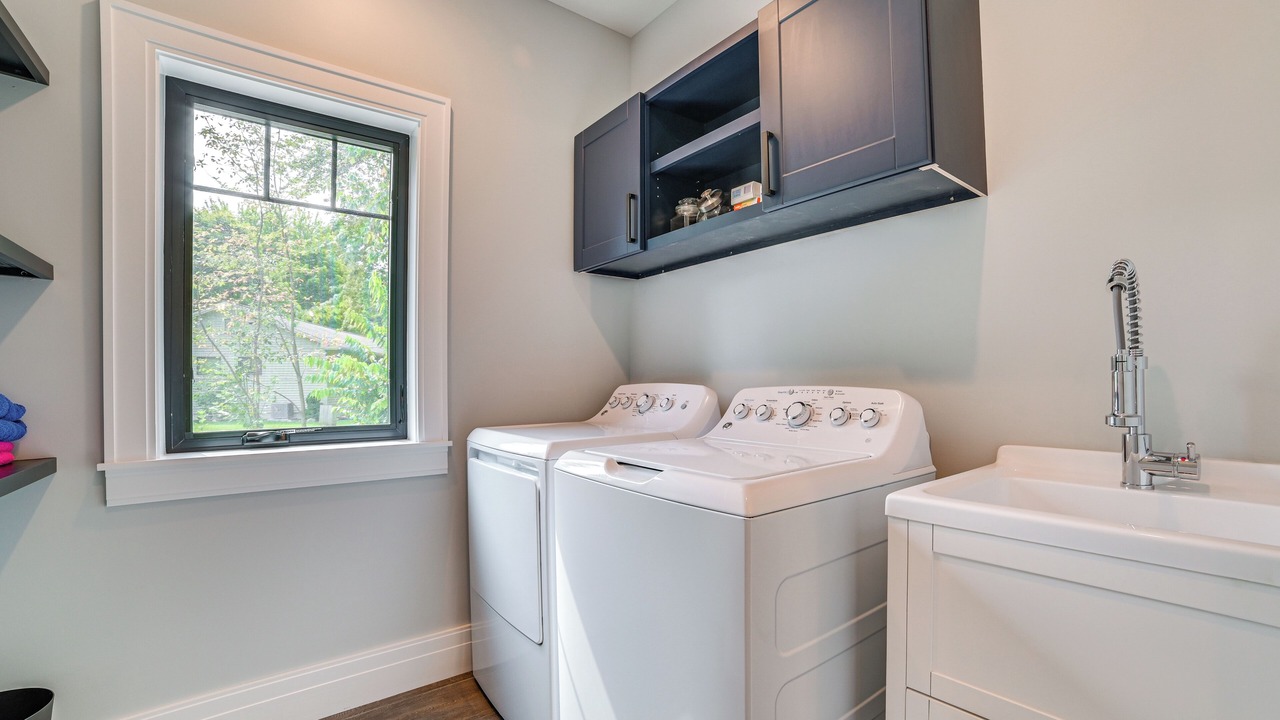 Photo of Bedroom in Alanson