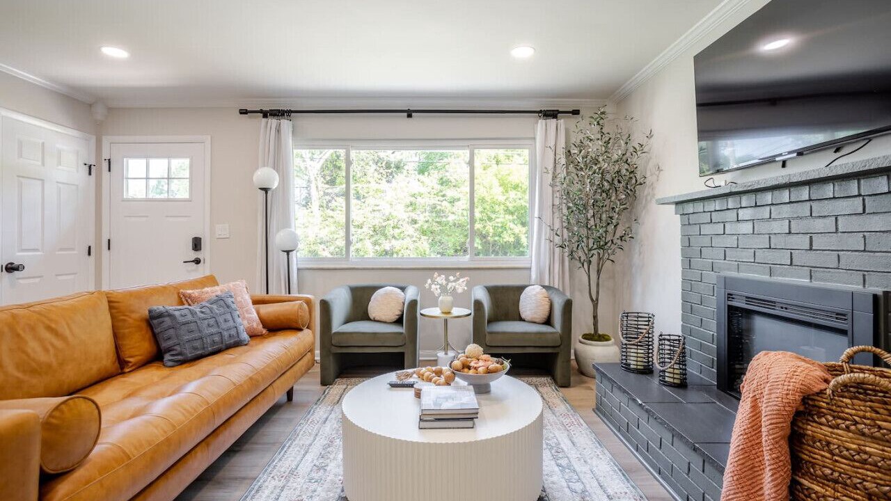 Photo of Livingroom in Mount Washington
