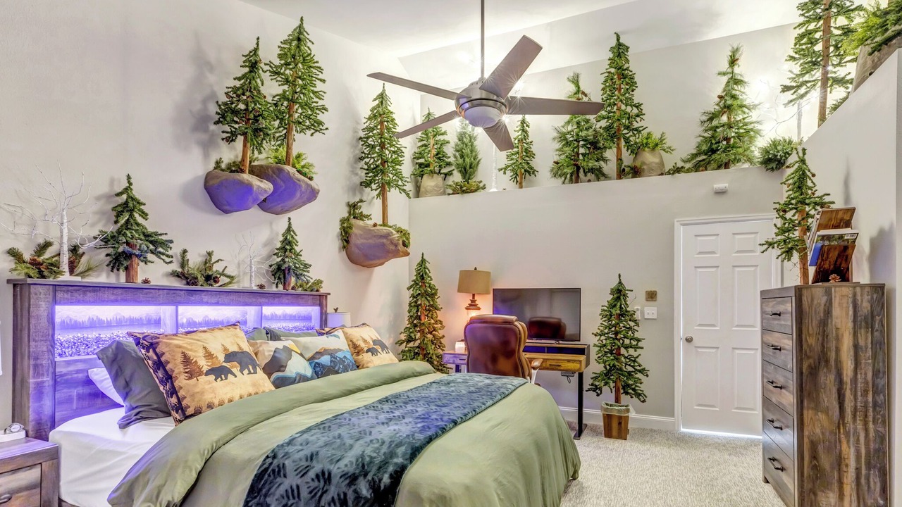 Photo of Bedroom in Lakewood