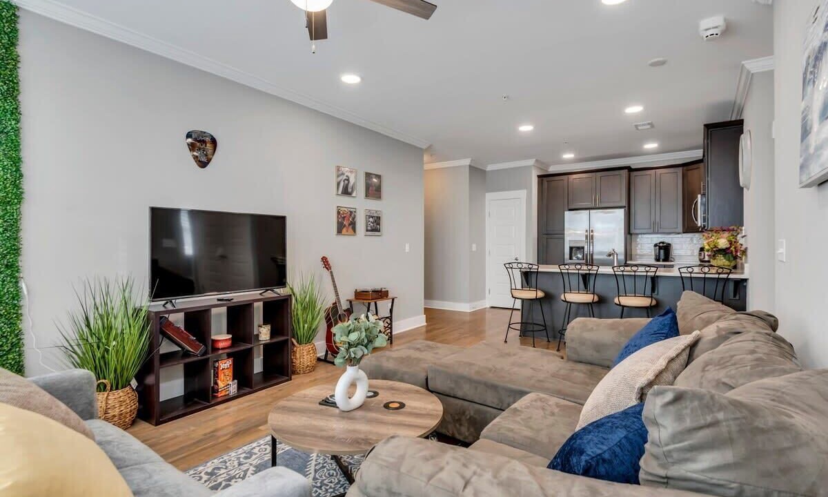 Photo of Livingroom in The Nations