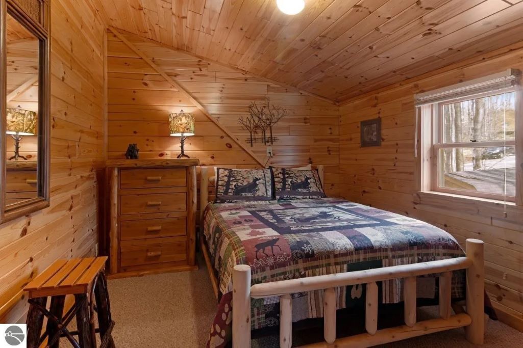 Photo of Bedroom in Bellaire