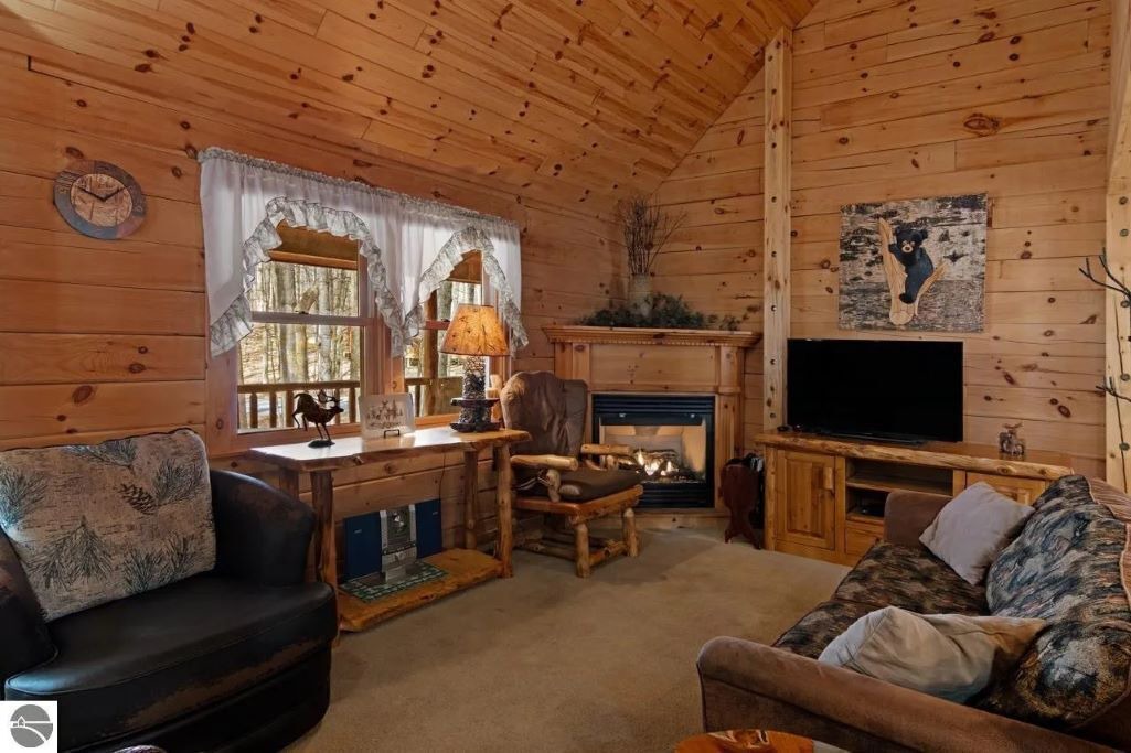 Photo of Livingroom in Bellaire
