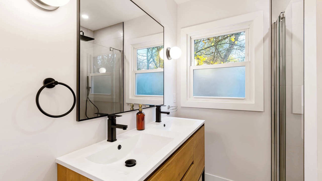 Photo of Bathroom in Dicken