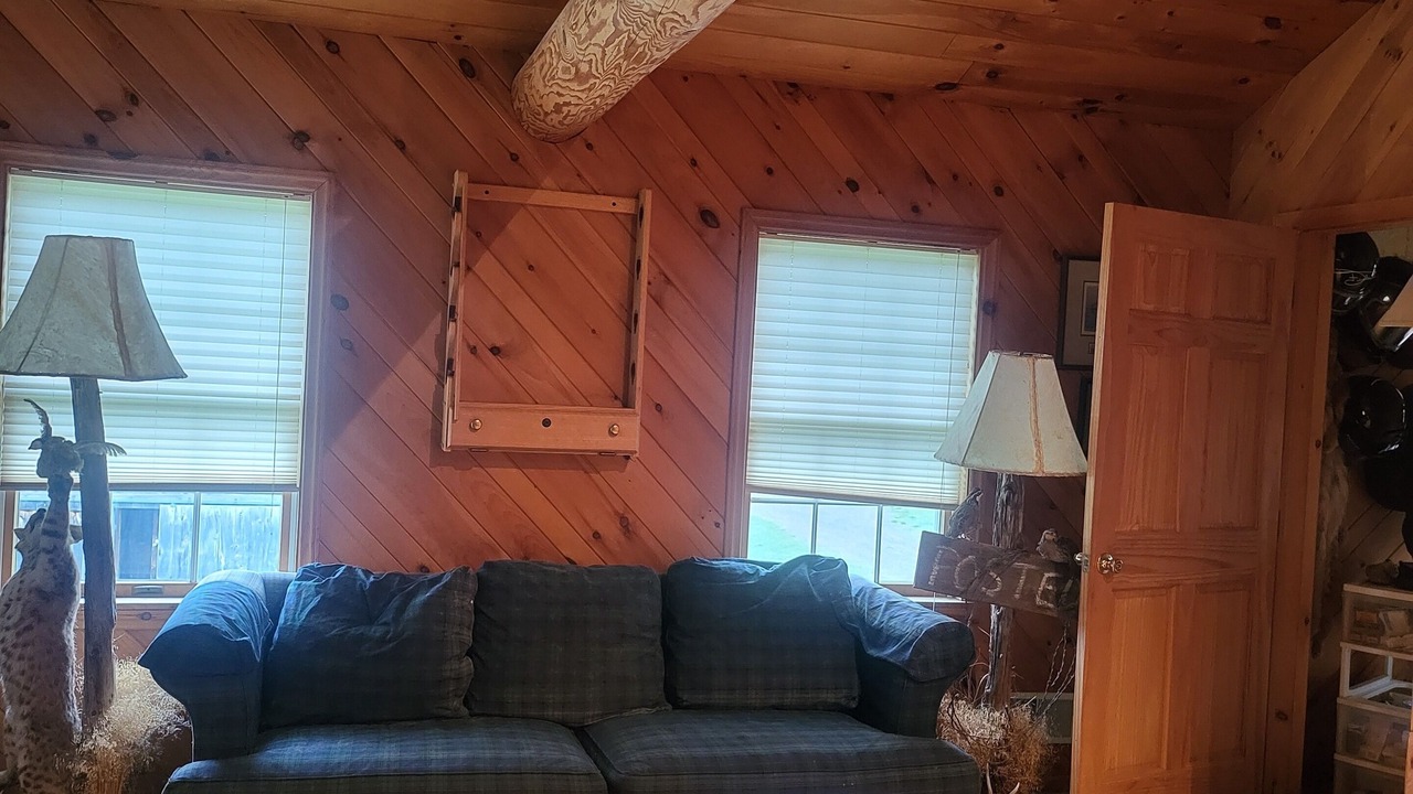 Photo of Livingroom in Redfield
