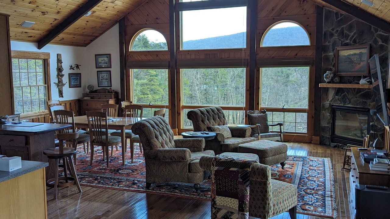 Photo of Livingroom in Berkeley Springs