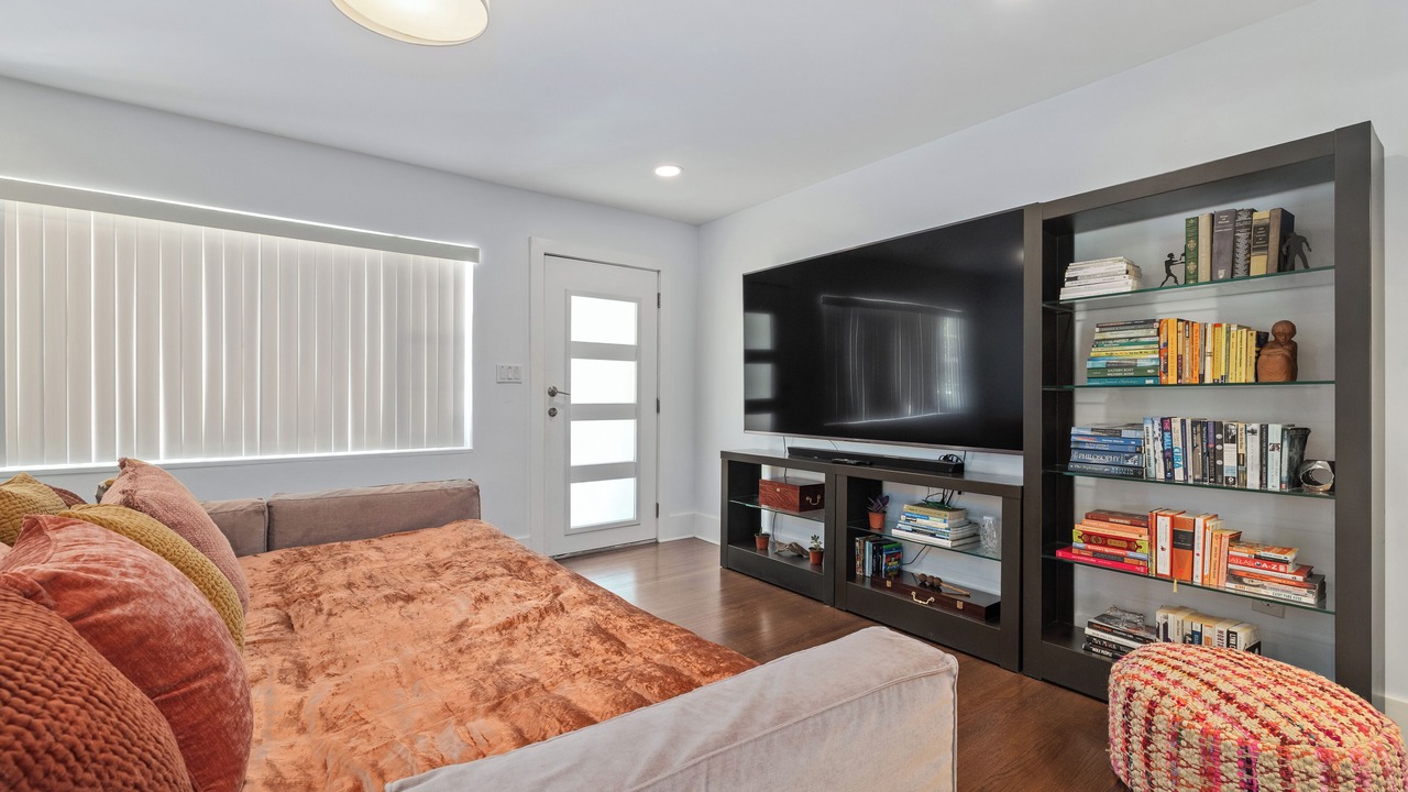 Photo of Bedroom in Riverside Heights