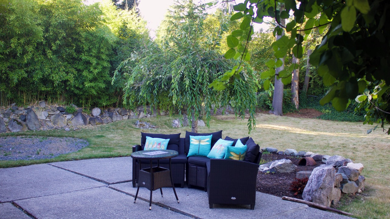 Photo of Patio Balcony in Edmonds