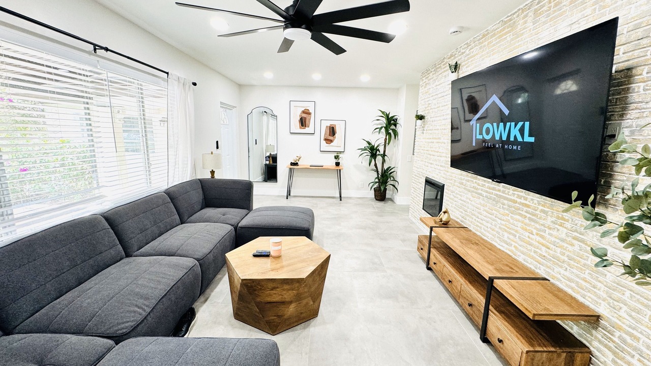 Photo of Livingroom in Victoria Park