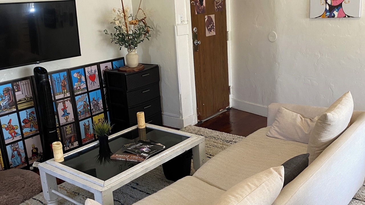 Photo of Livingroom in Los Feliz