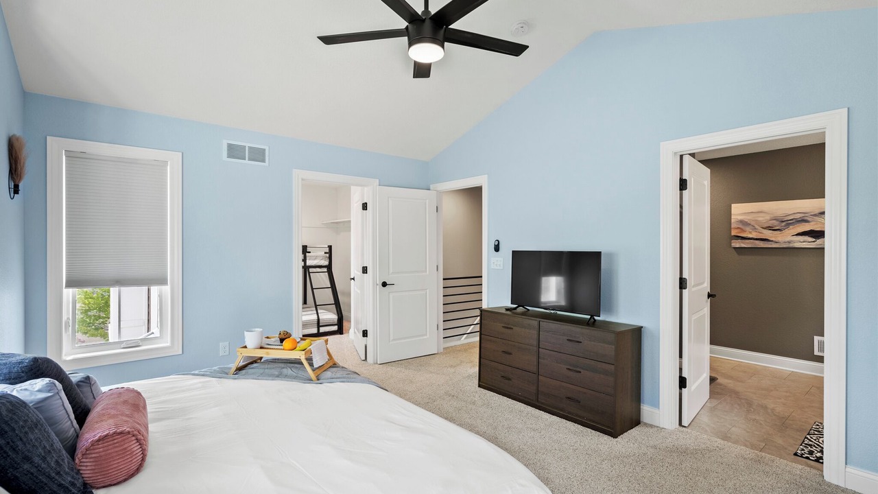 Photo of Bedroom in Port Washington