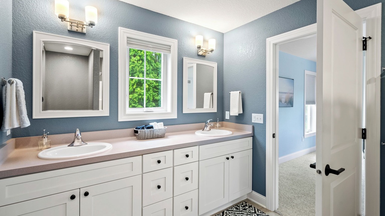 Photo of Bathroom in Port Washington