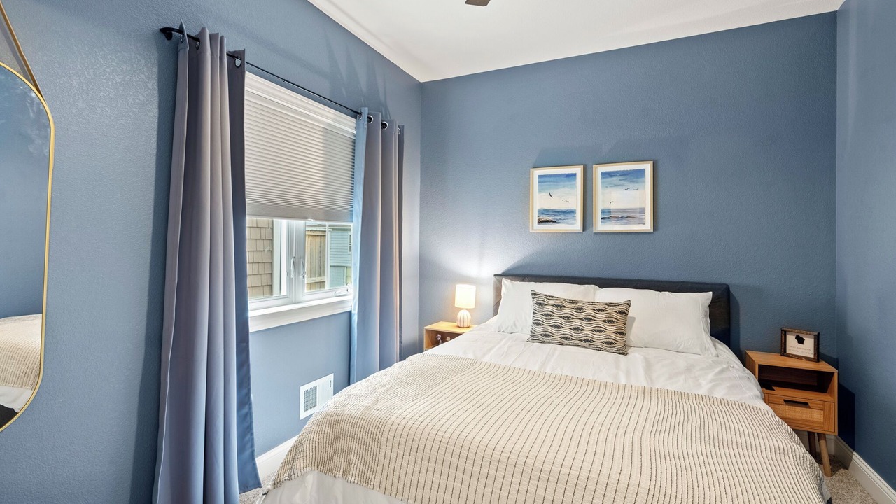 Photo of Bedroom in Port Washington