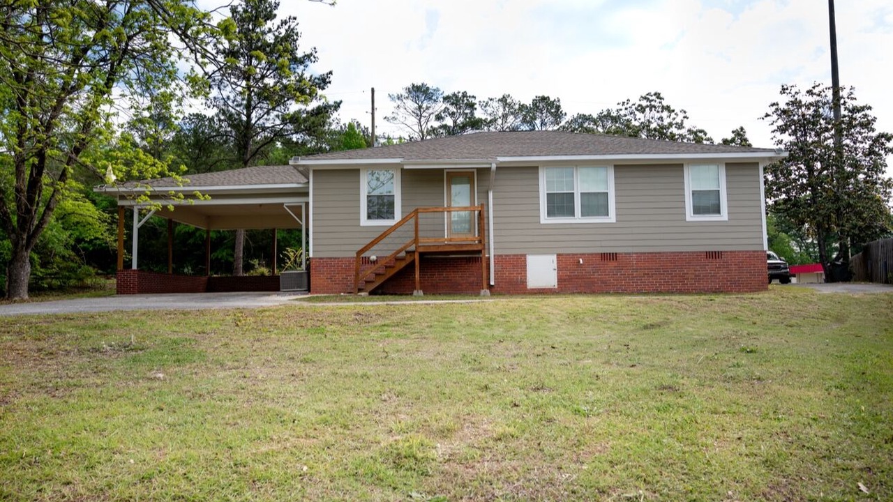 Photo of Outdoor in Clanton