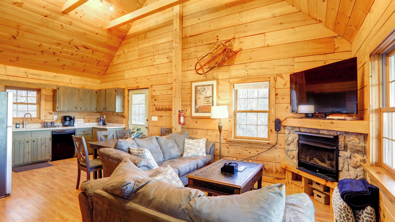 Photo of Livingroom in Hickory Hills
