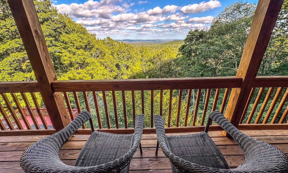 Photo of Outdoor in Hickory Hills