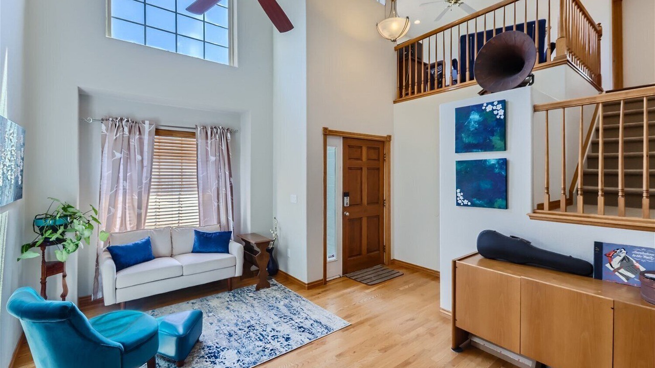 Photo of Livingroom in Broomfield