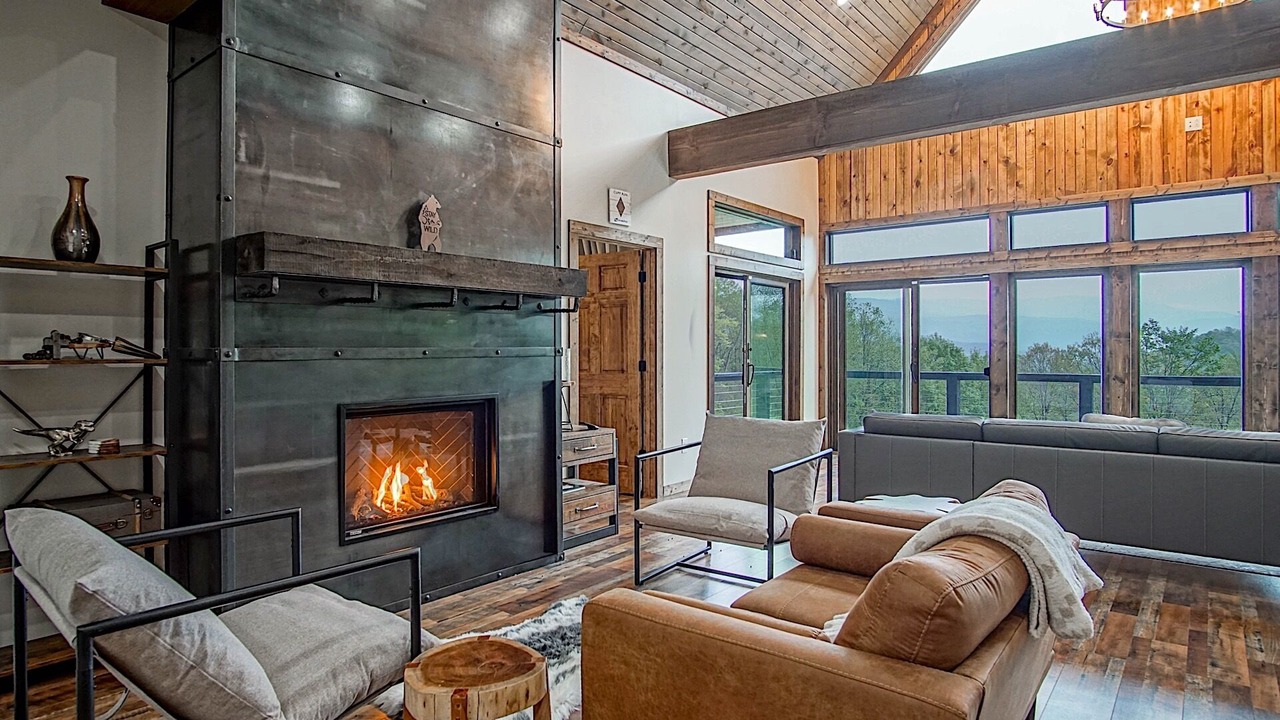 Photo of Livingroom in Slatyfork Farm