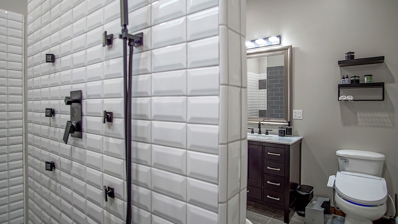 Photo of Bathroom in Slatyfork Farm