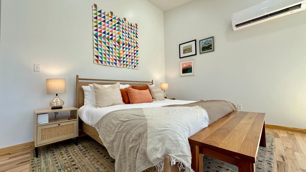 Photo of Bedroom in Lost River